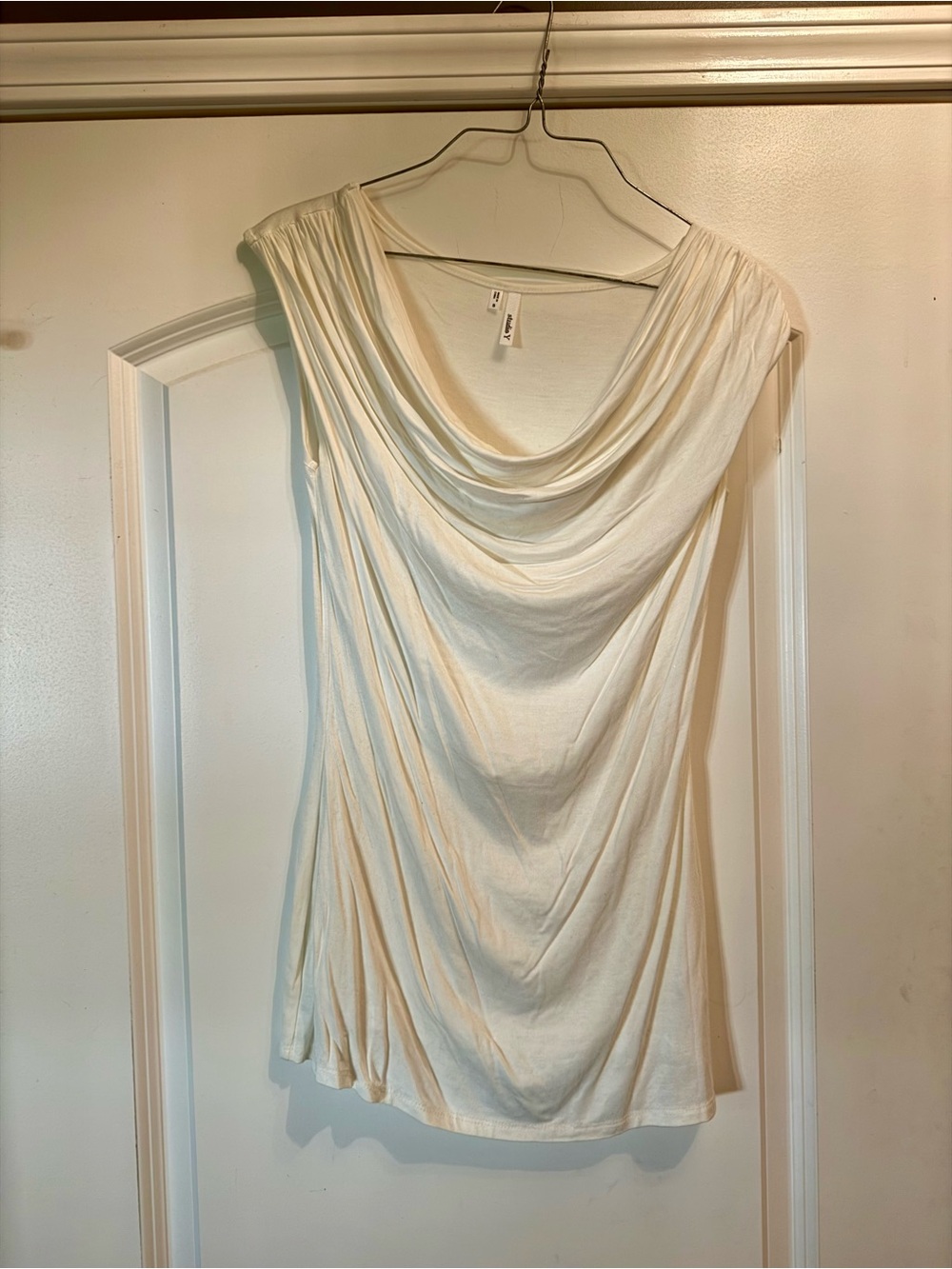 Maurice’s white top. Size small